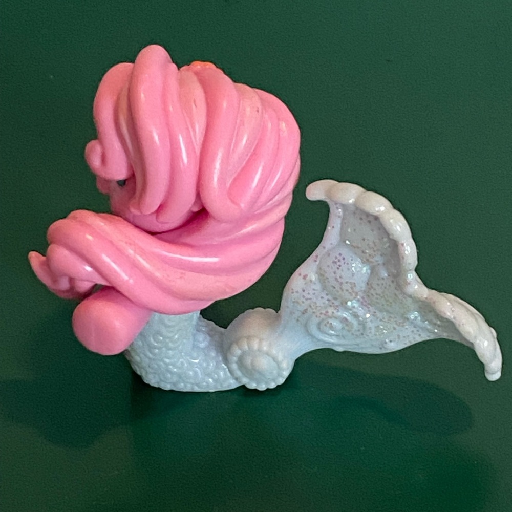 2009 My Little Pony MLP Glitter Sparkle Pink Mermaid Seapony Hasbro PVC Figure - Picture 2 of 12